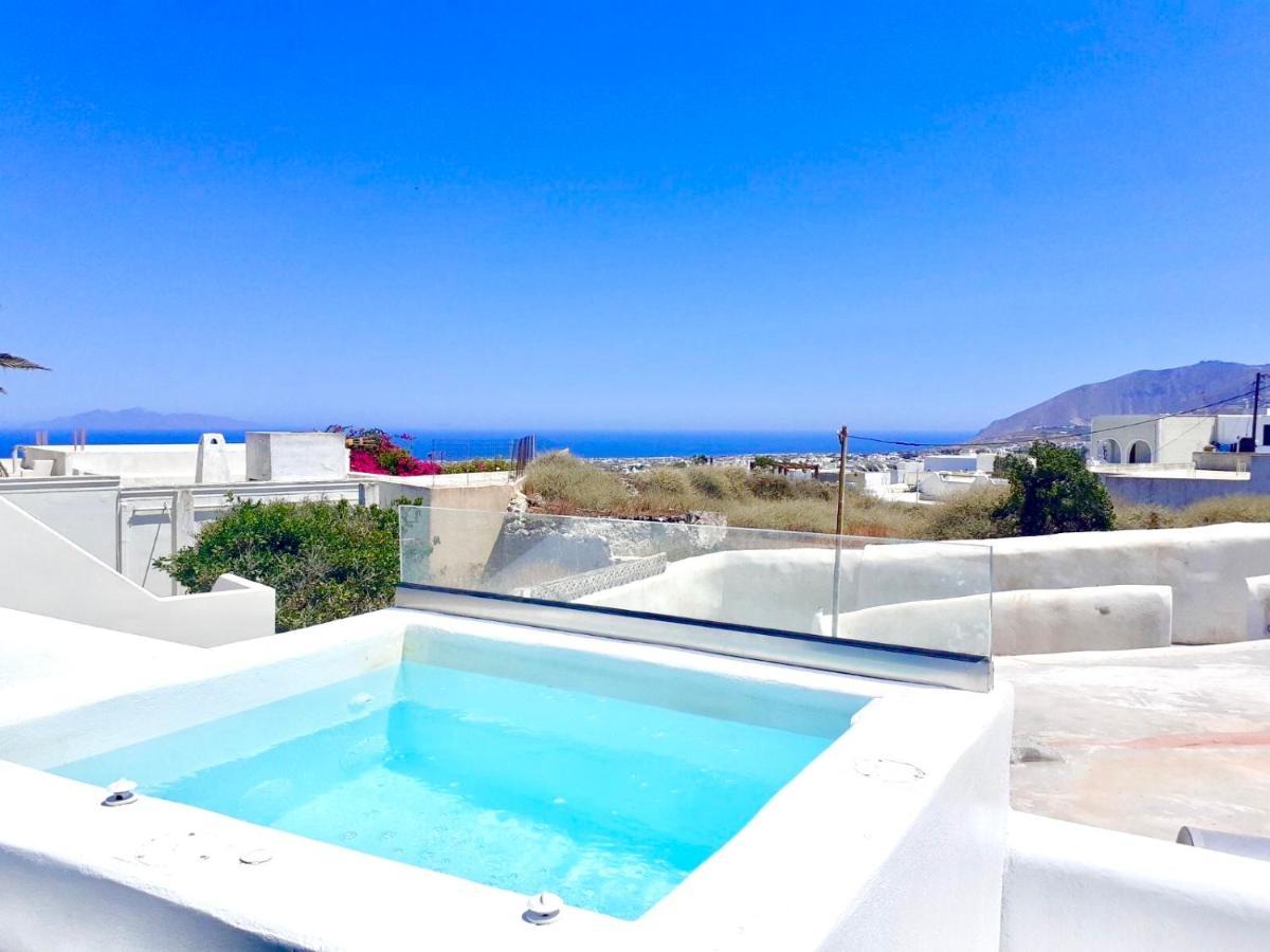 Oldtown Suites Fira Экстерьер фото