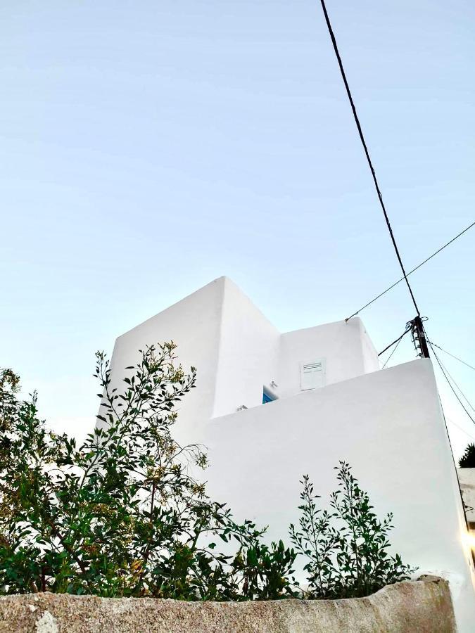 Oldtown Suites Fira Экстерьер фото